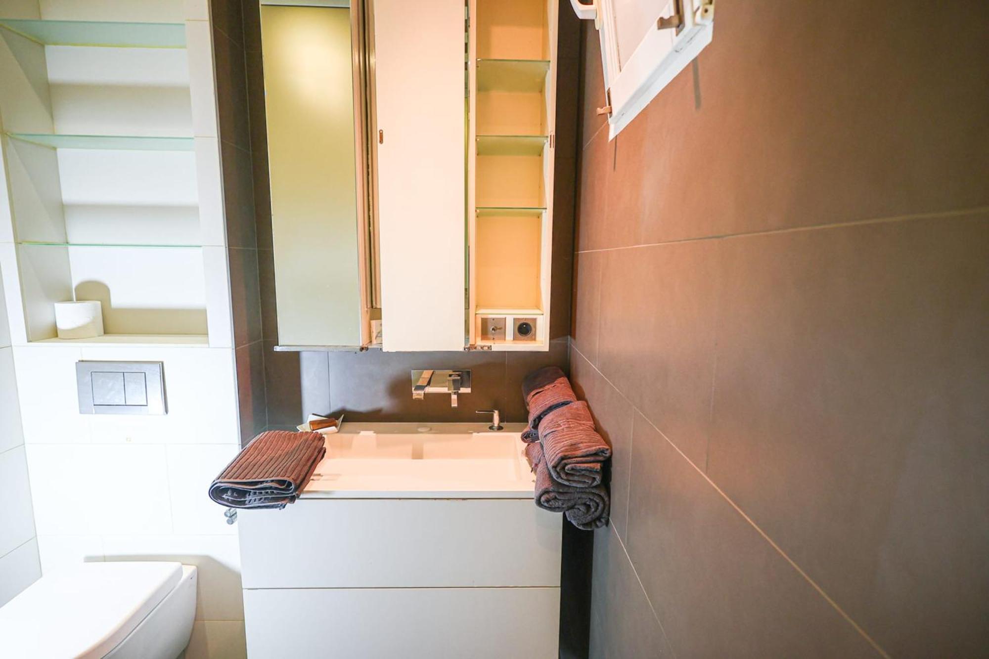 Elegant Appartement Climatise De 65 M2 Avec 2 Ch Париж Экстерьер фото